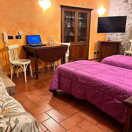 נמי Albergo Diffuso Locanda Specchio Di Diana מראה חיצוני תמונה